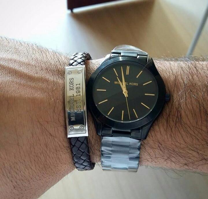 Chia sẻ với hơn 54 về đồng hồ michael kors est 1981 cdgdbentreeduvn #11 Chia sẻ với hơn 54 về đồng hồ michael kors est 1981 cdgdbentreeduvn